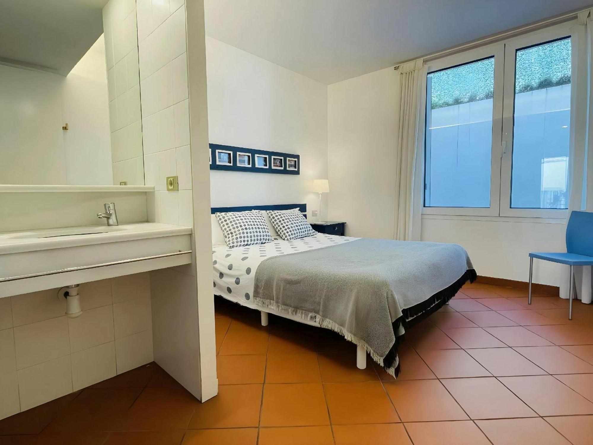 Tamariu Beach 1: Beachfront Wifi Up To 6 Ppl Екстериор снимка